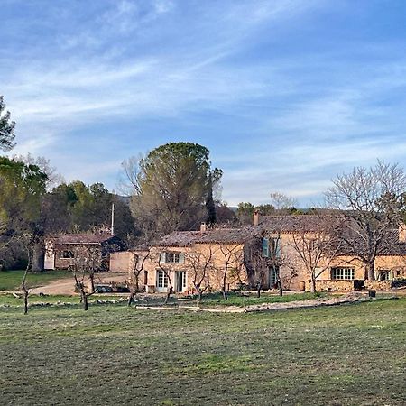 Charmant Appartement Independant Au Sein D'Un Mas Provencal Aups Bagian luar foto