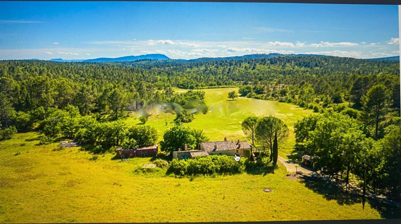 Charmant Appartement Independant Au Sein D'Un Mas Provencal Aups Bagian luar foto